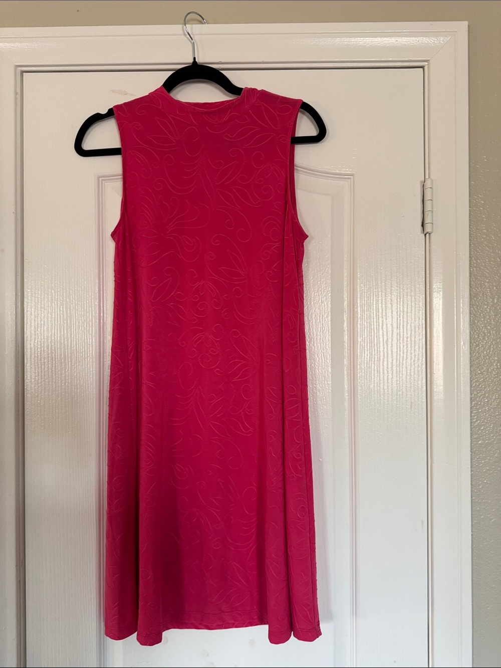 Tiana B. Sleeveless Midi Dress in Fuchsia with Subtle Embossed Pattern